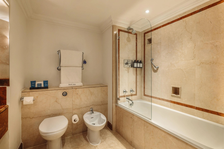 Radisson Blu Edwardian Hampshire Hotel photo 8