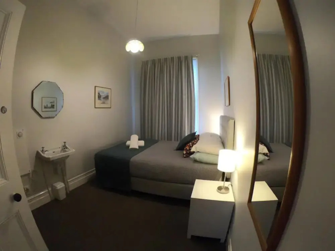 The Villa - Hostel