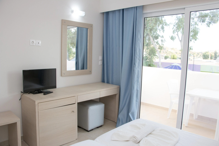 Euroxenia Marathon Hotel