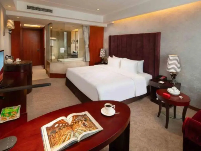 Kinglead Hotel
