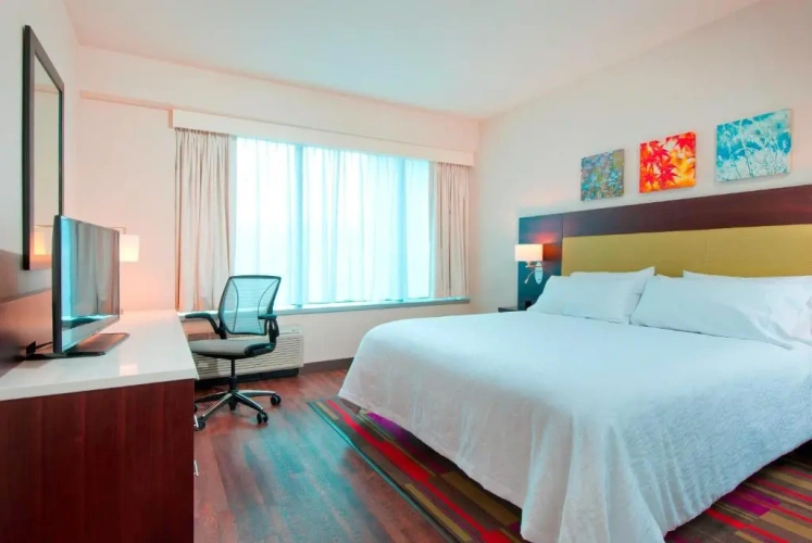 Mobility Accessible with Roll In Shower Double room