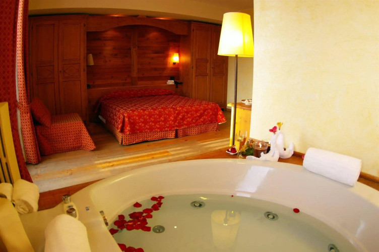 Chaberton Lodge & SPA