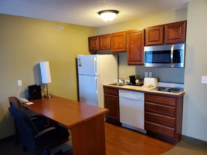 1 Bedroom Deluxe Quadruple Suite