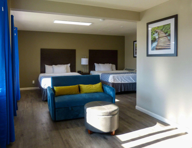 Rodeway Inn & Suites Ontario