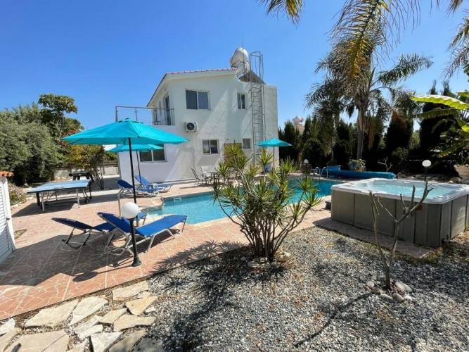 Deluxe Villa