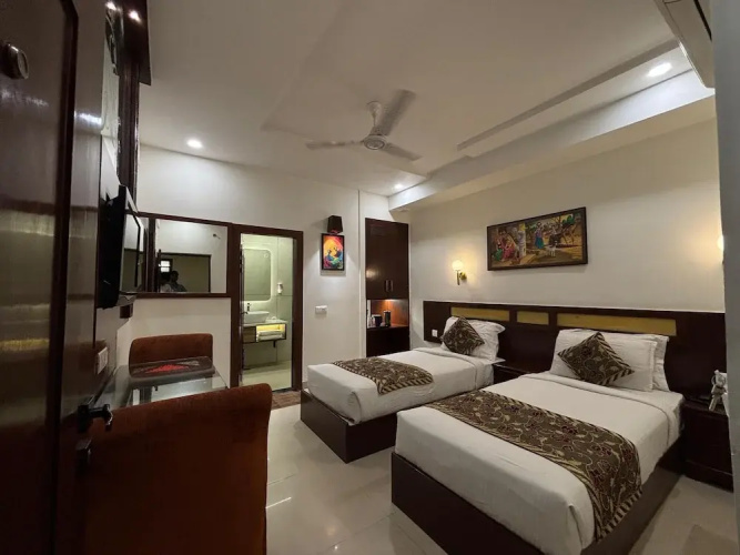 Hotel Taj Inn