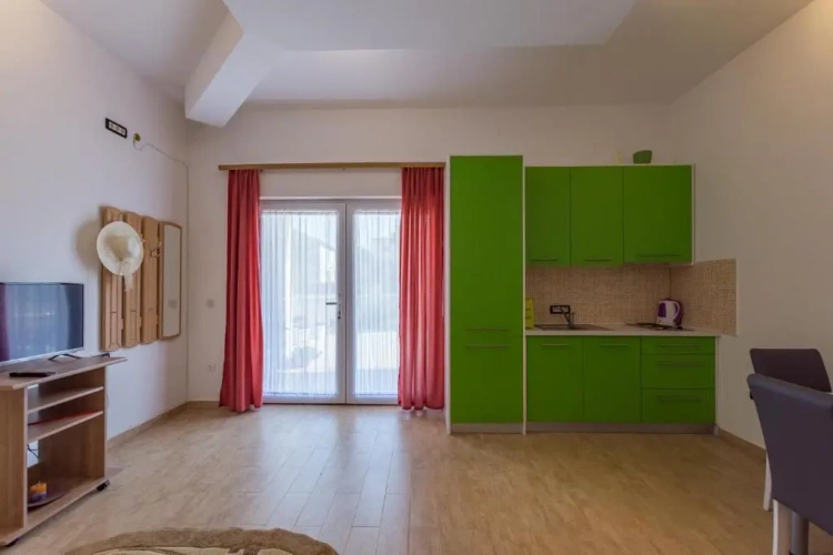 Studio with balcony and with view
