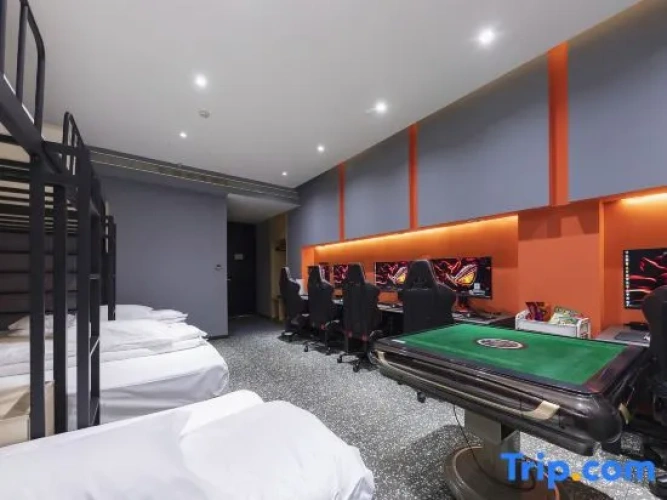 Standard Quintuple room