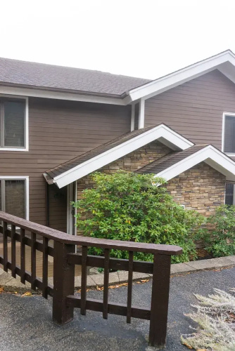 Stemwinder #8:3 Bedroom/3.5 Bath Slopeside