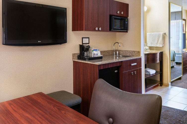 Double Suite