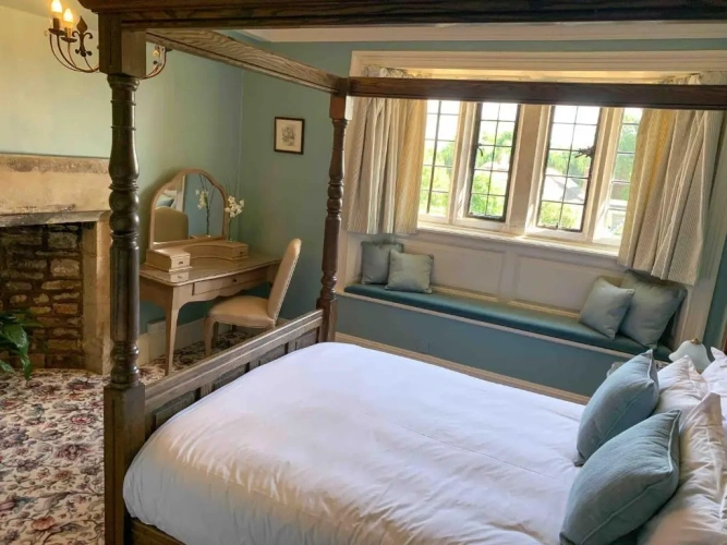 Double Cottage