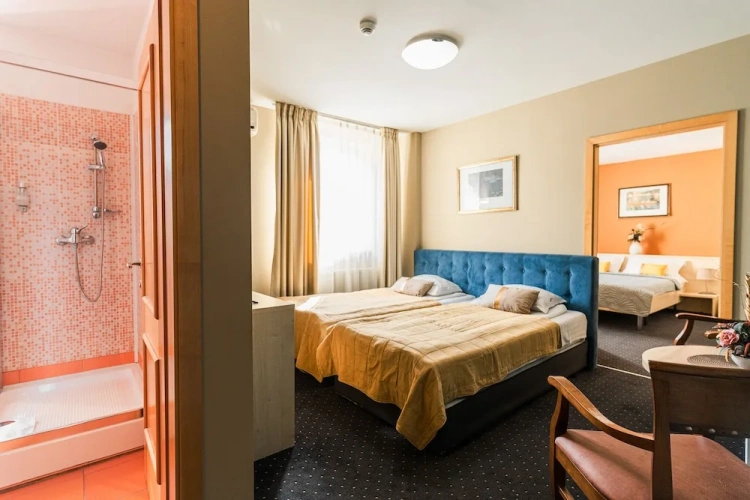 Single Apartment