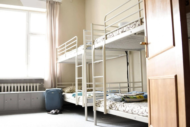 R Hostel