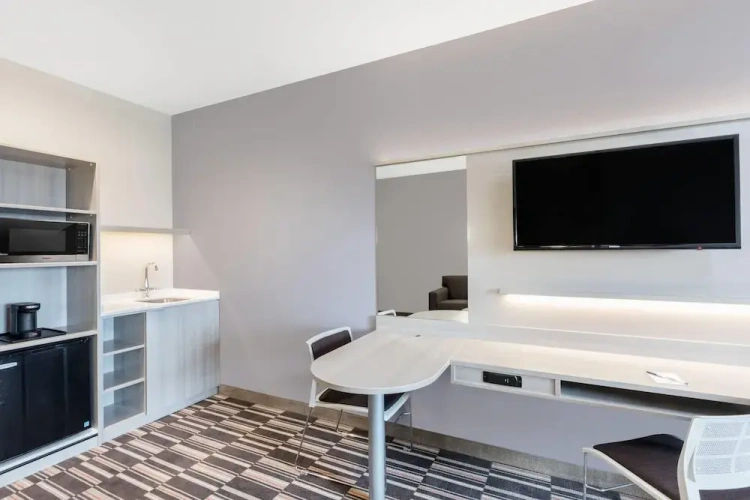 Double Suite