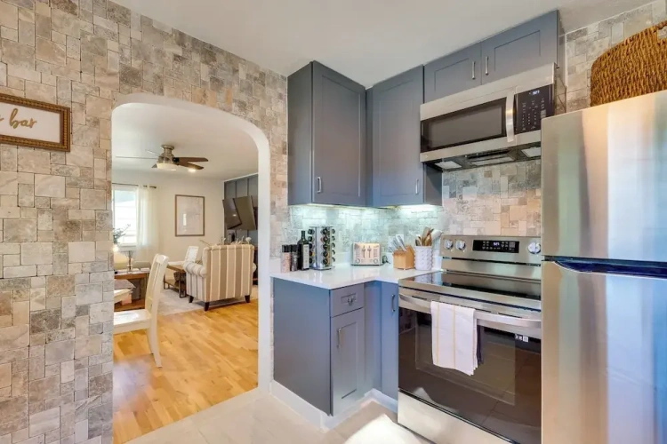 2 Bedrooms Cottage