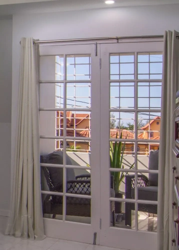 3 Bedrooms Classic Cottage with balcony and with garden view