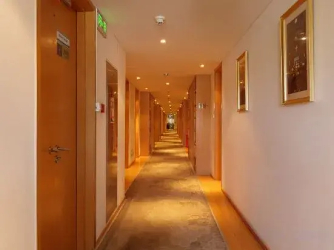 National Library Hotel