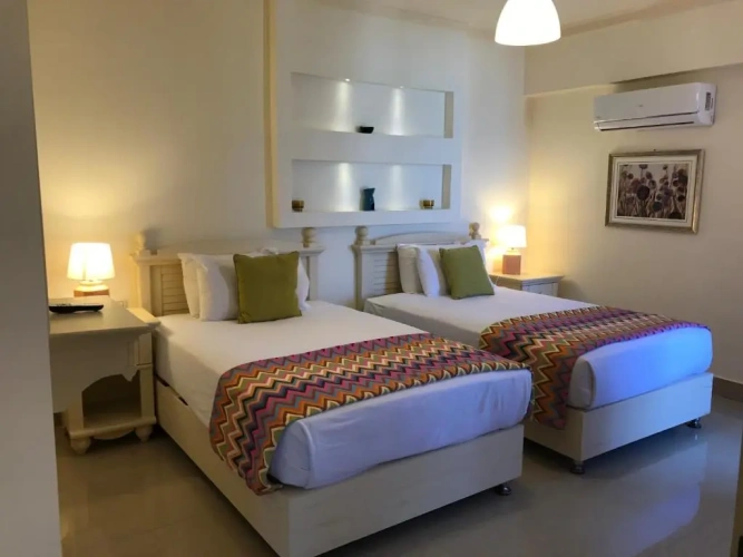1 Bedroom Standard Chalet with sea view