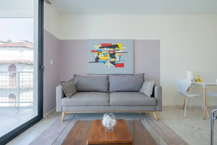 w Bright 1BR in Casco Antiguo