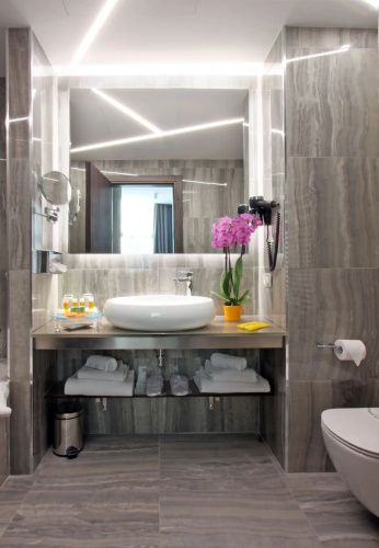 The Hive Hotel photo 20