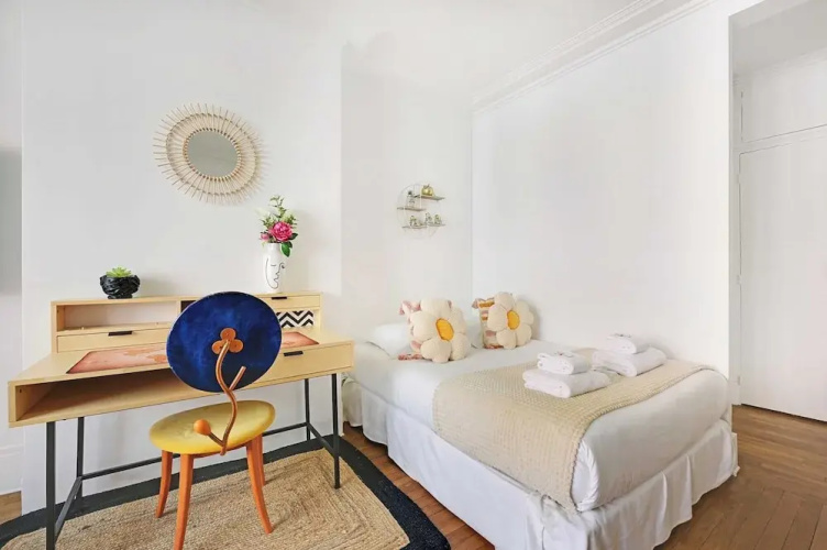 Charming Apartment -4p- Near Arc de Triomphe