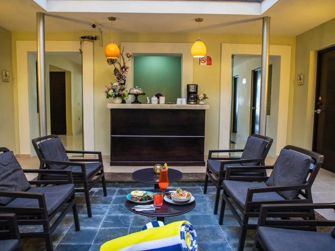 H177 Hotel
