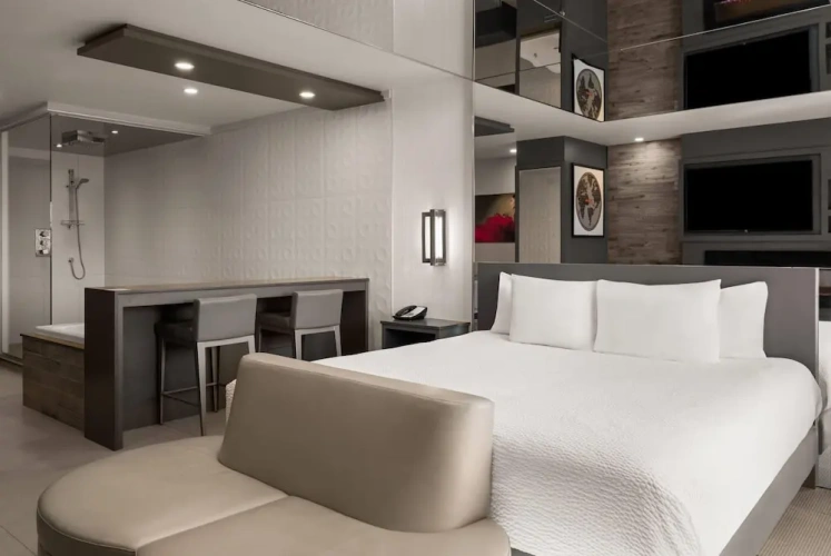 Superior Double Suite