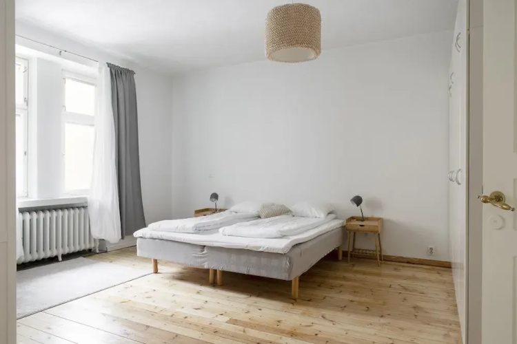 2ndhomes Central 85m2 2BR Apartment