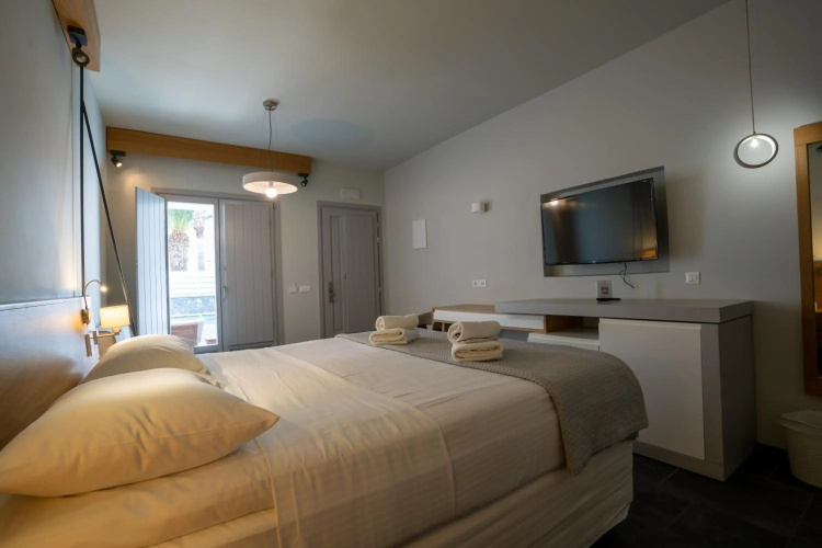 Meltemi Excelsior Suites and Spa