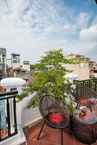 Family Suite with balcony and with city view