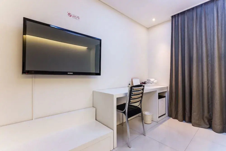 Ruby Tourist Hotel Wolmido