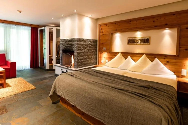 Deluxe Double Suite