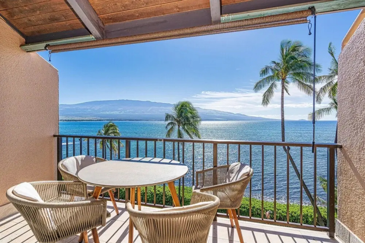 Maalaea Banyans 411