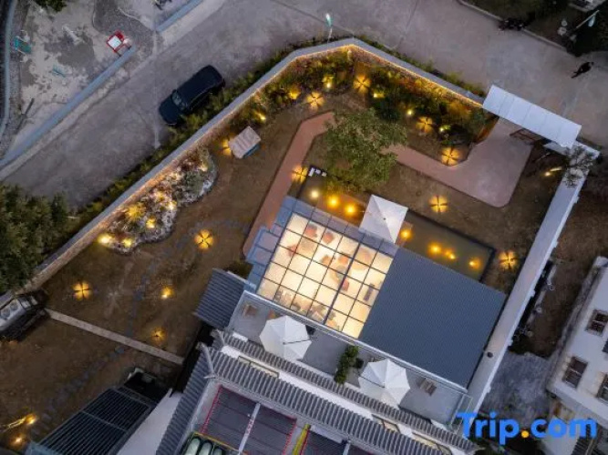 Sunshine pick up ｜ Coffee Private Custom Light Luxury Resort Hotel