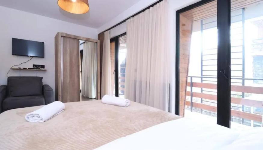 Bright Studio Apartment in Marshall Gudauri
