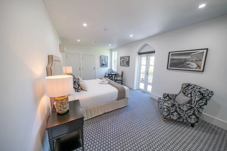 Standard Double room with balcony and with garden view