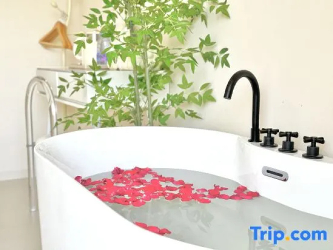 Shanghai Rainbow Garden Resort Homestay