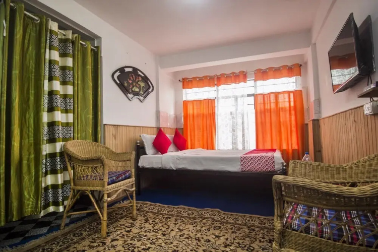 Batasia Loop By OYO Rooms