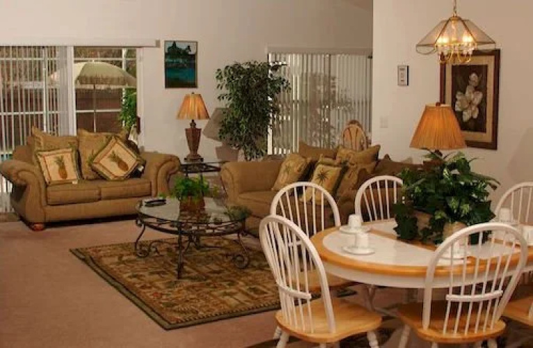 Creekside Villas
