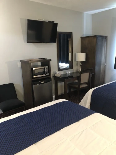 Deluxe Quadruple room
