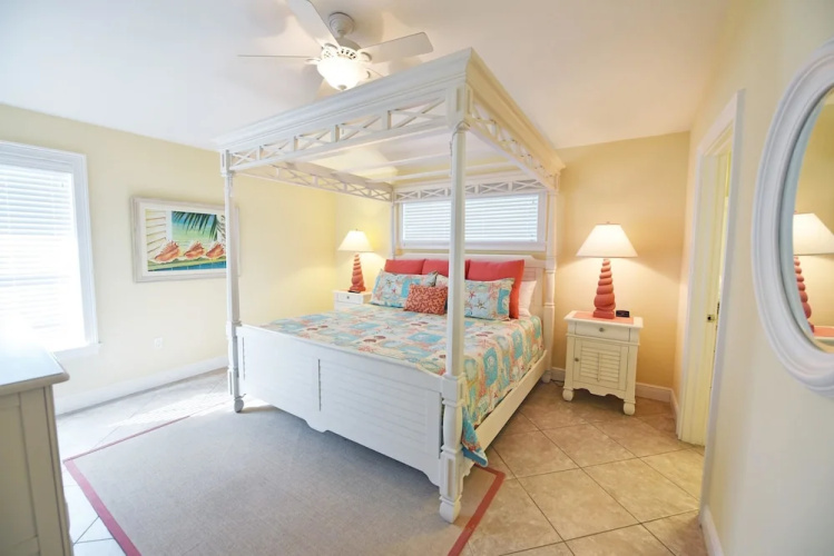 Blue Water View Apartment 6
