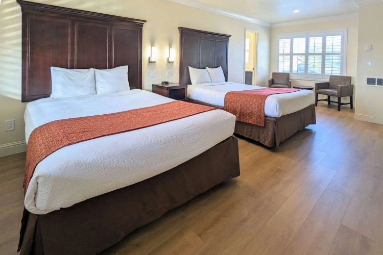 Standard Quadruple room