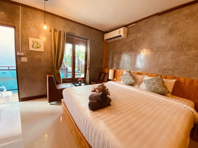 Superior Double room with balcony