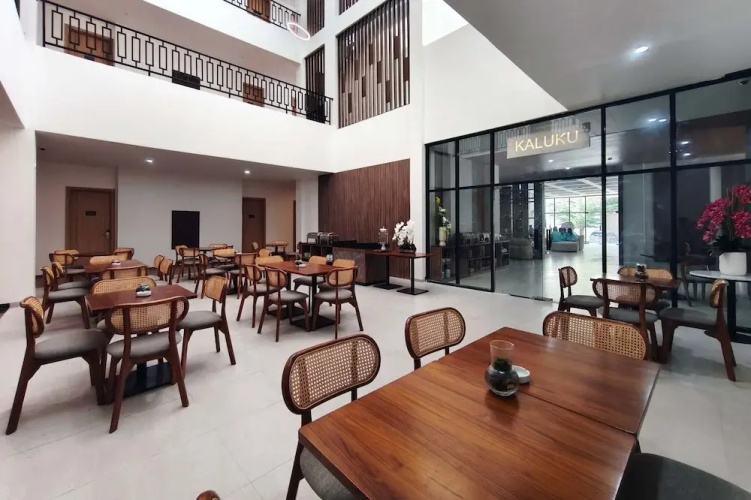 Khas Palu Hotel