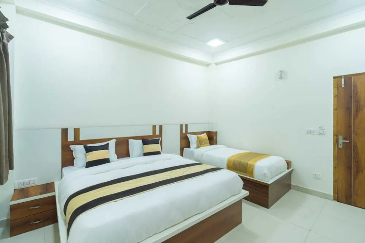 Hotel Luxmi Vilas Inn