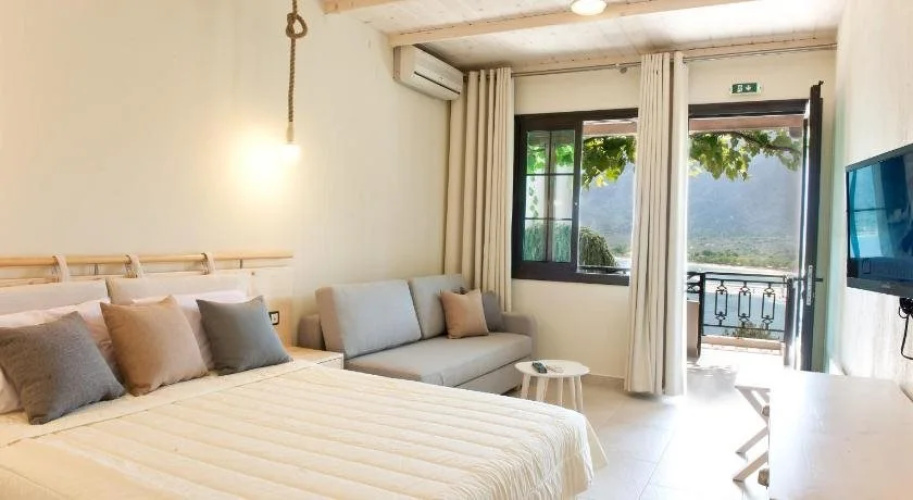 Hotel Villa Island View
