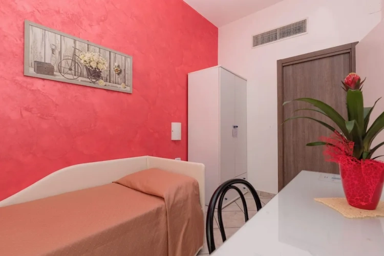 Economy Single room