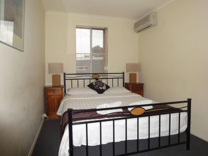 Moonee Valley Views Apartments