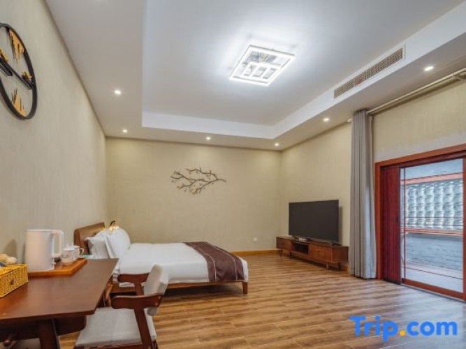 Quadruple Suite