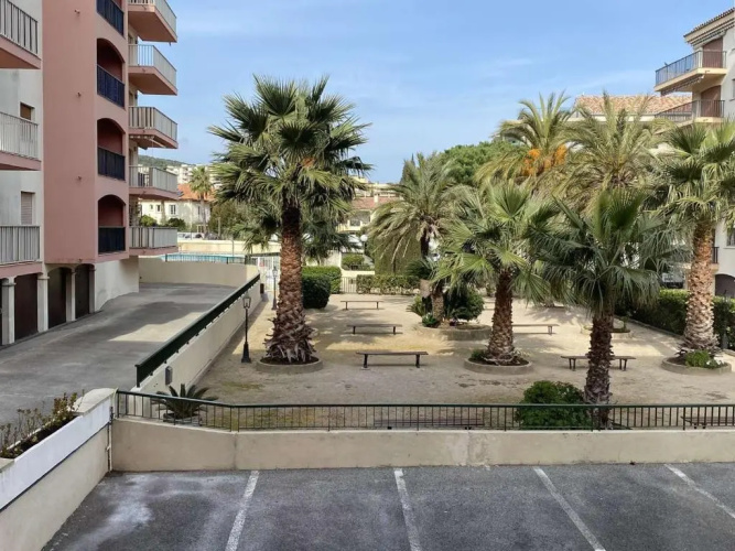 Appartement Sainte-Maxime, 2 pièces, 4 personnes - FR-1-226-487